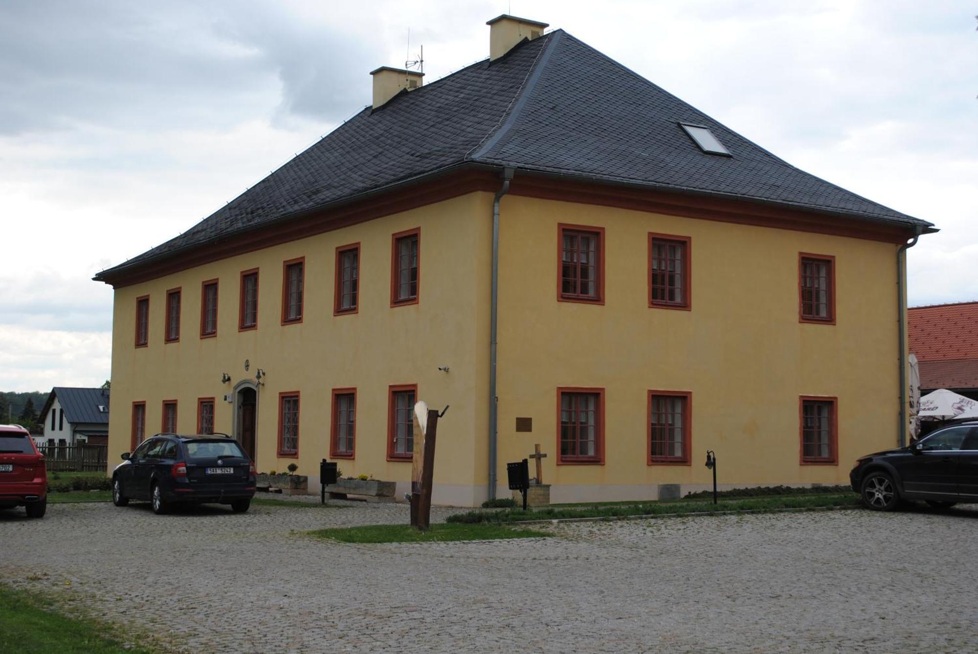 Penzion Na Fare Dubenec Exterior foto
